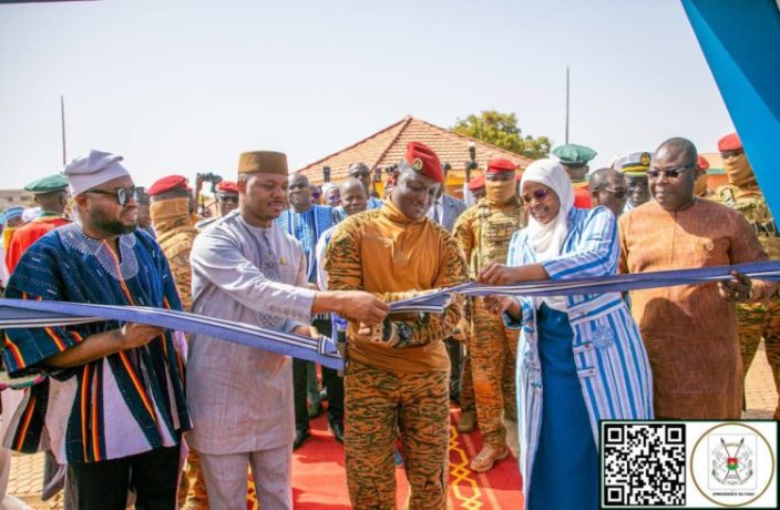 Nasaara nug tʋʋm-te-paal b sẽn boond tɩ Nimerikã na n lebga tʋʋmd teoogo